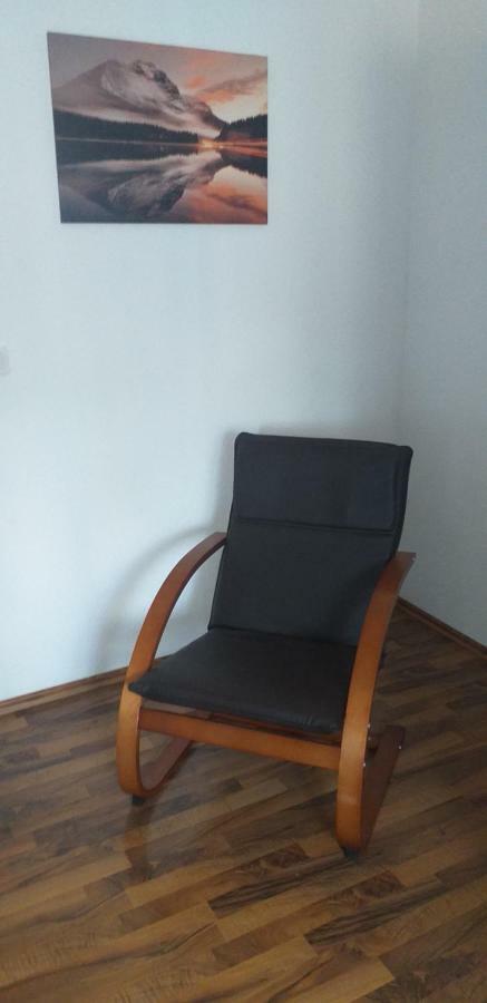 شقة Apartman Vidovic كورينيتسا المظهر الخارجي الصورة